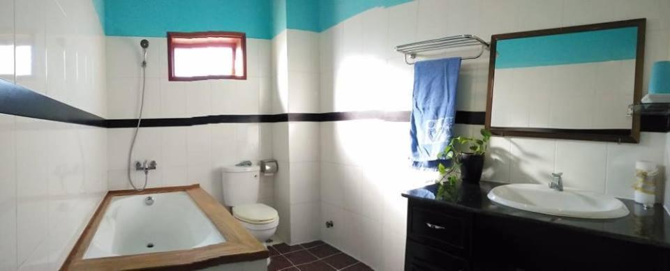 Chat Inn Homestay הוי אן מראה חיצוני תמונה